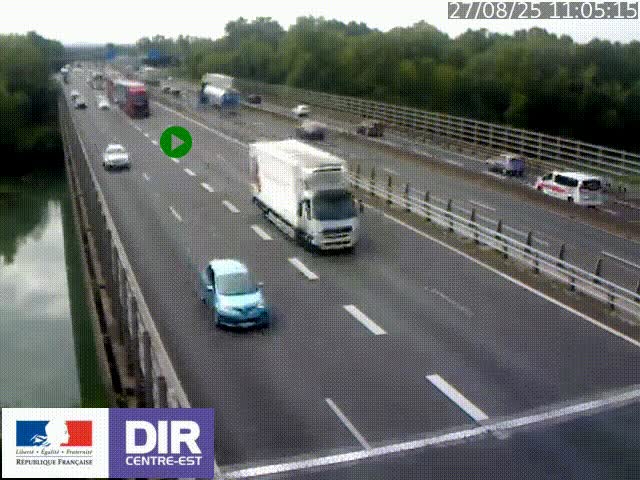 <h2>Caméra trafic à la jonction entre l'A46 (Rocade-est de Lyon) et l'A42 à hauteur de Vault-en-Velin en direction de Marseille</h2>