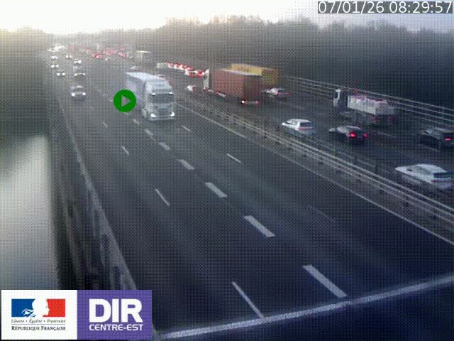 <h2>Caméra trafic à la jonction entre l'A46 (Rocade-est de Lyon) et l'A42 à hauteur de Vault-en-Velin en direction de Marseille</h2>