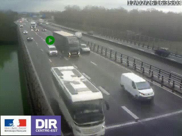 <h2>Caméra trafic à la jonction entre l'A46 (Rocade-est de Lyon) et l'A42 à hauteur de Vault-en-Velin en direction de Marseille</h2>