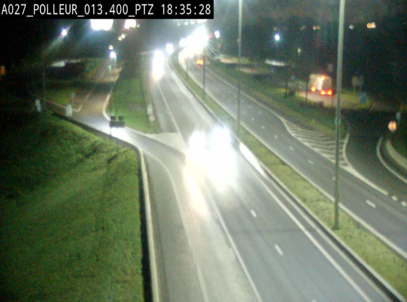 <h2>Webcam A27/E42 avec vue sur le parking de l'aire de Polleur, après le Viaduc de Polleur à Theux. Vue orientée vers Liège</h2>