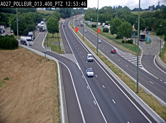 <h2>Webcam A27/E42 avec vue sur le parking de l'aire de Polleur, après le Viaduc de Polleur à Theux. Vue orientée vers Liège</h2>