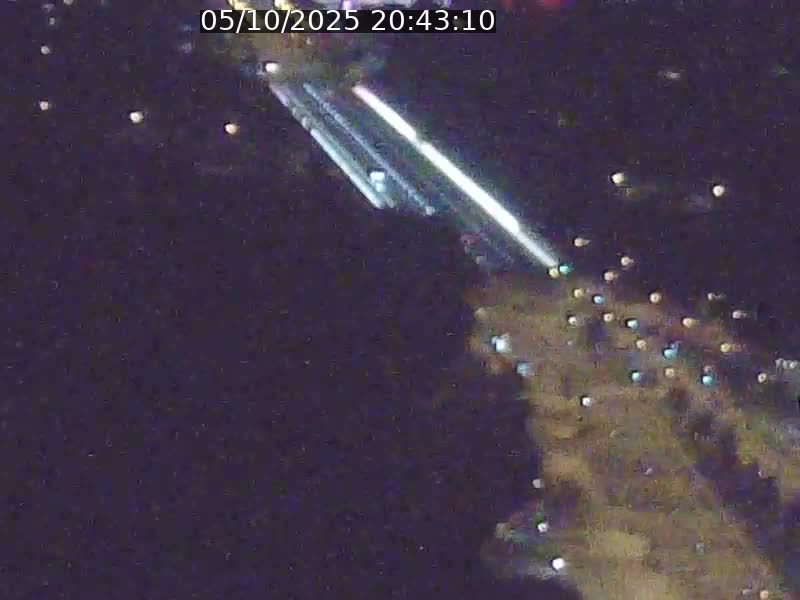 <h2>Webcam sur l'avenue John Fitzgerald Kennedy (N51) avec vue sur le Pont rouge (Pont Grande Duchesse Charlotte), l'arrêt Pfaffenthal et l'entrée du quartier Kirchberg</h2>