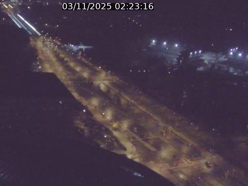 <h2>Webcam sur l'avenue John Fitzgerald Kennedy (N51) avec vue sur le Pont rouge (Pont Grande Duchesse Charlotte), l'arrêt Pfaffenthal et l'entrée du quartier Kirchberg</h2>