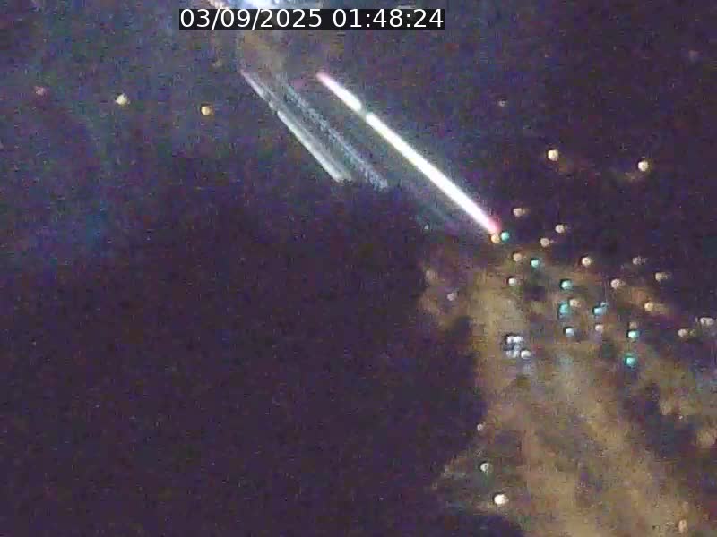 <h2>Webcam sur l'avenue John Fitzgerald Kennedy (N51) avec vue sur le Pont rouge (Pont Grande Duchesse Charlotte), l'arrêt Pfaffenthal et l'entrée du quartier Kirchberg</h2>