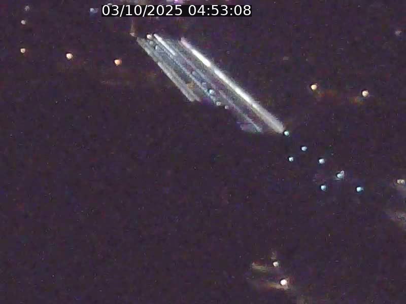 <h2>Webcam sur l'avenue John Fitzgerald Kennedy (N51) avec vue sur le Pont rouge (Pont Grande Duchesse Charlotte), l'arrêt Pfaffenthal et l'entrée du quartier Kirchberg</h2>
