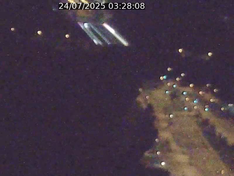Webcam sur l'avenue John Fitzgerald Kennedy (N51) avec vue sur le Pont rouge (Pont Grande Duchesse Charlotte), l'arrêt Pfaffenthal et l'entrée du quartier Kirchberg
