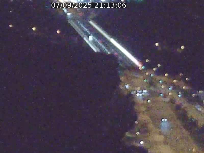 <h2>Webcam sur l'avenue John Fitzgerald Kennedy (N51) avec vue sur le Pont rouge (Pont Grande Duchesse Charlotte), l'arrêt Pfaffenthal et l'entrée du quartier Kirchberg</h2>