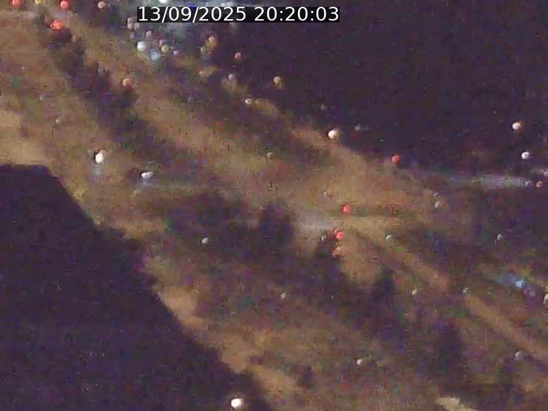 <h2>Webcam sur l'avenue John Fitzgerald Kennedy (N51) avec vue sur le Pont rouge (Pont Grande Duchesse Charlotte), l'arrêt Pfaffenthal et l'entrée du quartier Kirchberg</h2>