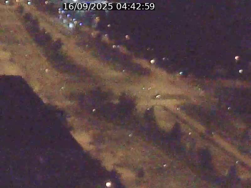 <h2>Webcam sur l'avenue John Fitzgerald Kennedy (N51) avec vue sur le Pont rouge (Pont Grande Duchesse Charlotte), l'arrêt Pfaffenthal et l'entrée du quartier Kirchberg</h2>