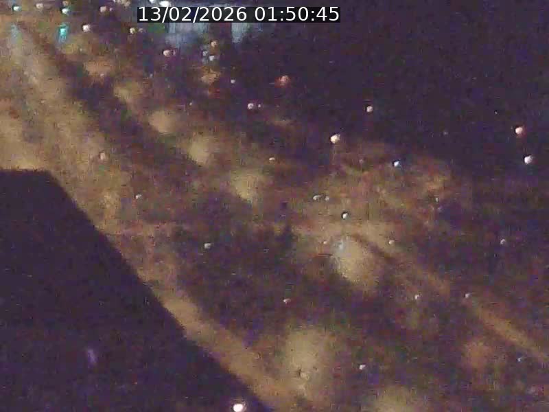 <h2>Webcam sur l'avenue John Fitzgerald Kennedy (N51) avec vue sur le Pont rouge (Pont Grande Duchesse Charlotte), l'arrêt Pfaffenthal et l'entrée du quartier Kirchberg</h2>