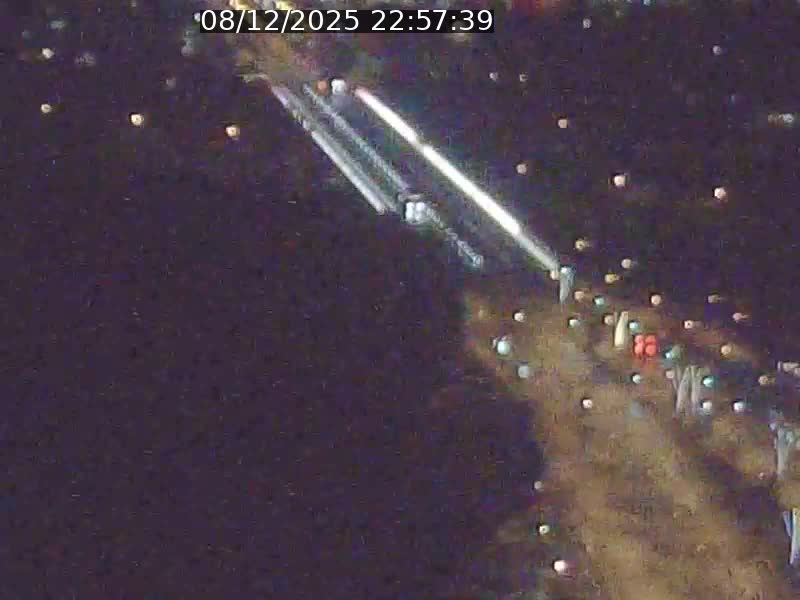 <h2>Webcam sur l'avenue John Fitzgerald Kennedy (N51) avec vue sur le Pont rouge (Pont Grande Duchesse Charlotte), l'arrêt Pfaffenthal et l'entrée du quartier Kirchberg</h2>