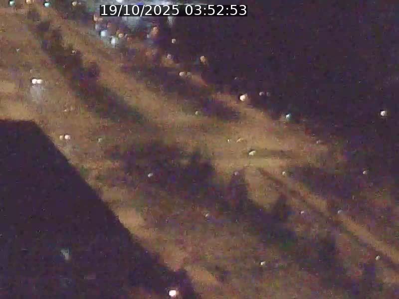 <h2>Webcam sur l'avenue John Fitzgerald Kennedy (N51) avec vue sur le Pont rouge (Pont Grande Duchesse Charlotte), l'arrêt Pfaffenthal et l'entrée du quartier Kirchberg</h2>