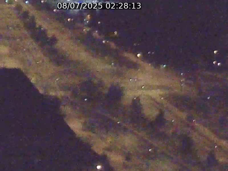 Webcam sur l'avenue John Fitzgerald Kennedy (N51) avec vue sur le Pont rouge (Pont Grande Duchesse Charlotte), l'arrêt Pfaffenthal et l'entrée du quartier Kirchberg