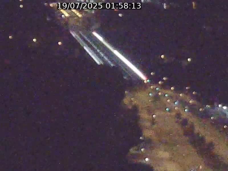 Webcam sur l'avenue John Fitzgerald Kennedy (N51) avec vue sur le Pont rouge (Pont Grande Duchesse Charlotte), l'arrêt Pfaffenthal et l'entrée du quartier Kirchberg