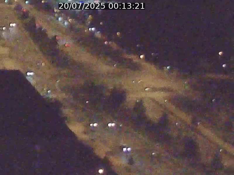 Webcam sur l'avenue John Fitzgerald Kennedy (N51) avec vue sur le Pont rouge (Pont Grande Duchesse Charlotte), l'arrêt Pfaffenthal et l'entrée du quartier Kirchberg