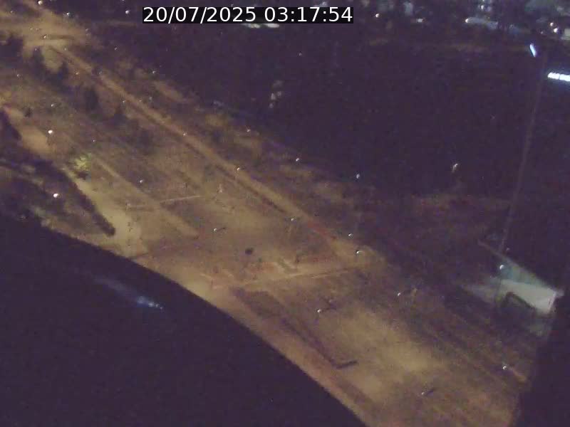 Webcam sur l'avenue John Fitzgerald Kennedy (N51) avec vue sur le Pont rouge (Pont Grande Duchesse Charlotte), l'arrêt Pfaffenthal et l'entrée du quartier Kirchberg