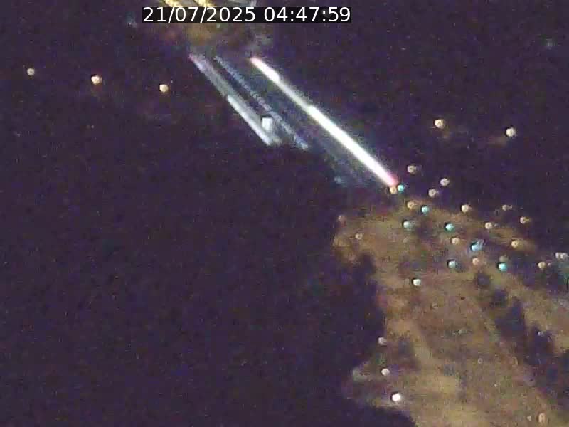 Webcam sur l'avenue John Fitzgerald Kennedy (N51) avec vue sur le Pont rouge (Pont Grande Duchesse Charlotte), l'arrêt Pfaffenthal et l'entrée du quartier Kirchberg