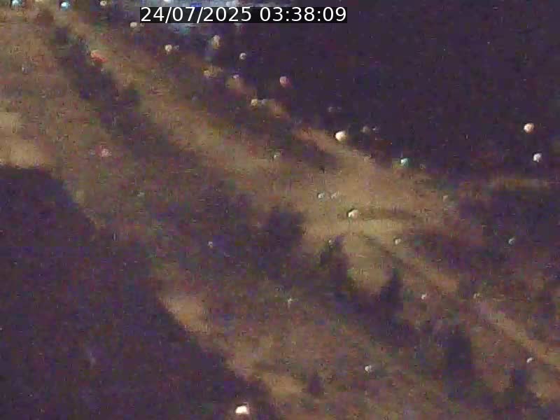 Webcam sur l'avenue John Fitzgerald Kennedy (N51) avec vue sur le Pont rouge (Pont Grande Duchesse Charlotte), l'arrêt Pfaffenthal et l'entrée du quartier Kirchberg