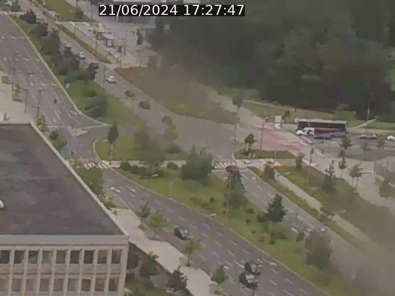 <h2>Webcam sur l'avenue John Fitzgerald Kennedy (N51) avec vue sur le Pont rouge (Pont Grande Duchesse Charlotte), l'arrêt Pfaffenthal et l'entrée du quartier Kirchberg</h2>