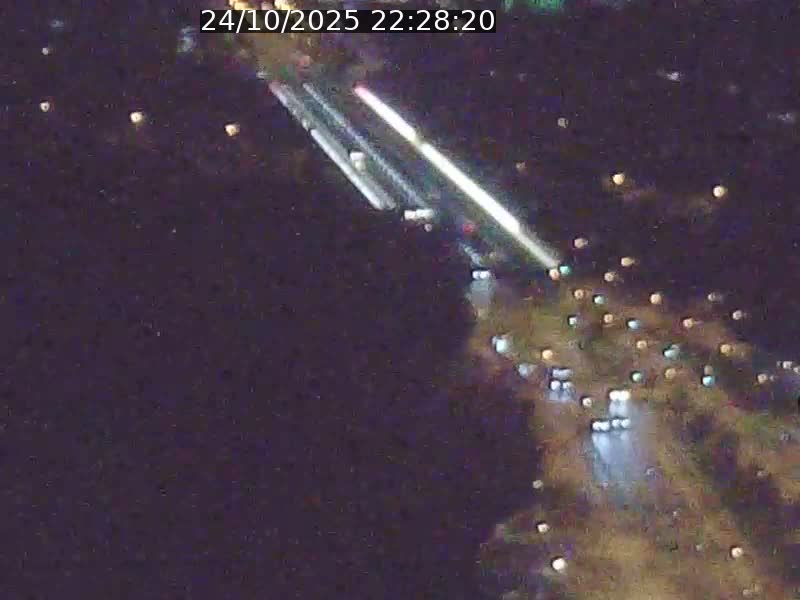 <h2>Webcam sur l'avenue John Fitzgerald Kennedy (N51) avec vue sur le Pont rouge (Pont Grande Duchesse Charlotte), l'arrêt Pfaffenthal et l'entrée du quartier Kirchberg</h2>