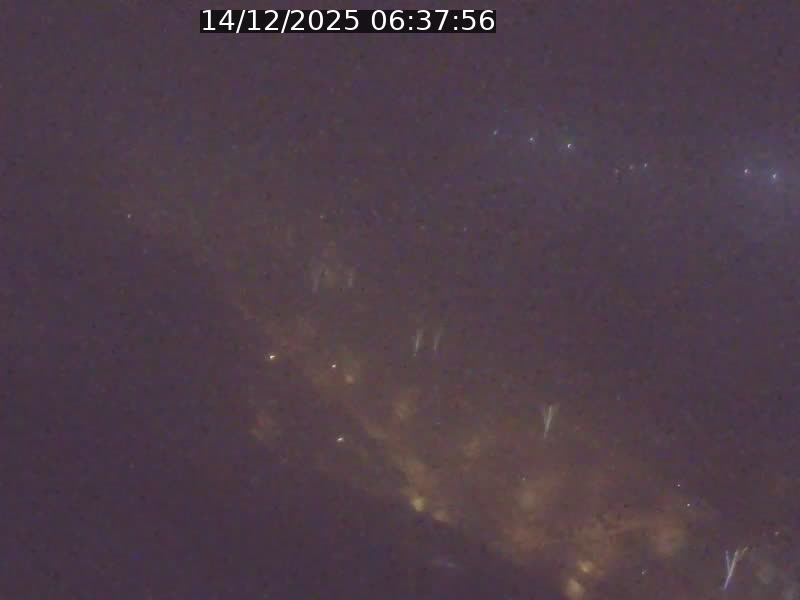 <h2>Webcam sur l'avenue John Fitzgerald Kennedy (N51) avec vue sur le Pont rouge (Pont Grande Duchesse Charlotte), l'arrêt Pfaffenthal et l'entrée du quartier Kirchberg</h2>