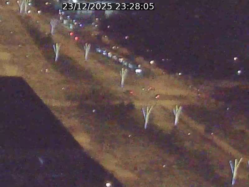 <h2>Webcam sur l'avenue John Fitzgerald Kennedy (N51) avec vue sur le Pont rouge (Pont Grande Duchesse Charlotte), l'arrêt Pfaffenthal et l'entrée du quartier Kirchberg</h2>