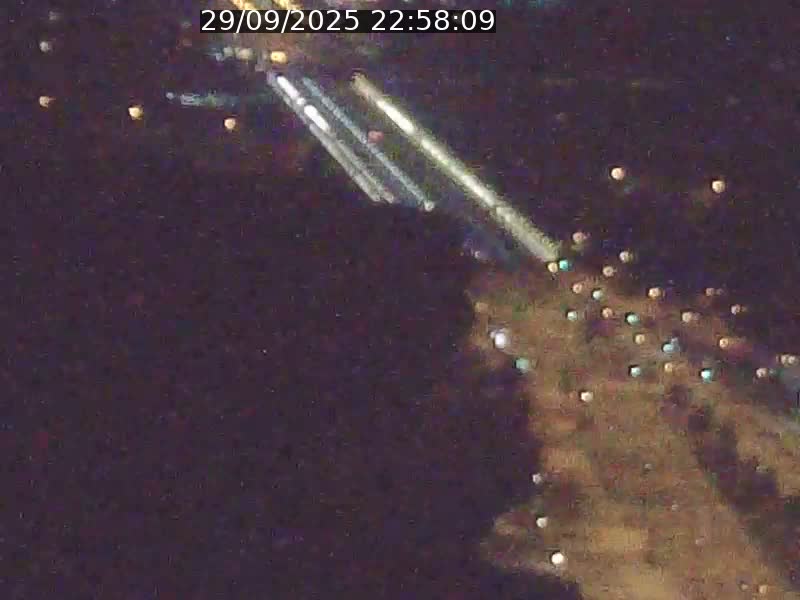 <h2>Webcam sur l'avenue John Fitzgerald Kennedy (N51) avec vue sur le Pont rouge (Pont Grande Duchesse Charlotte), l'arrêt Pfaffenthal et l'entrée du quartier Kirchberg</h2>