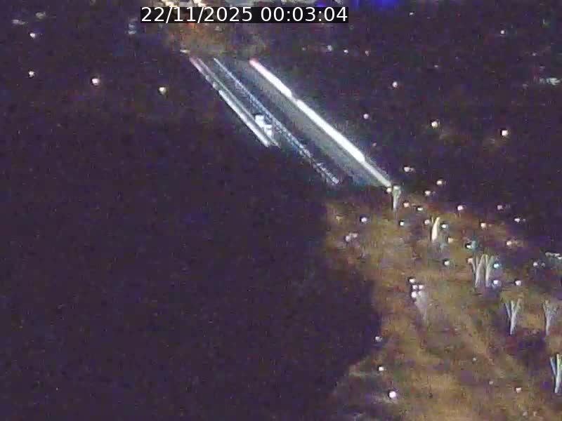 <h2>Webcam sur l'avenue John Fitzgerald Kennedy (N51) avec vue sur le Pont rouge (Pont Grande Duchesse Charlotte), l'arrêt Pfaffenthal et l'entrée du quartier Kirchberg</h2>