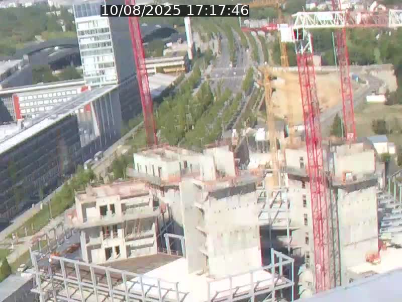 <h2>Webcam sur l'avenue John Fitzgerald Kennedy (N51) avec vue orientée vers le Findel</h2>