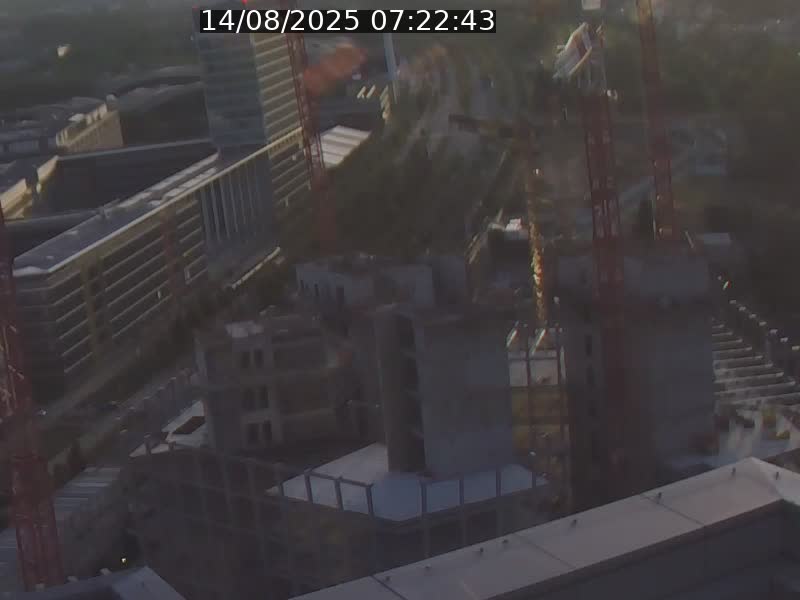 <h2>Webcam sur l'avenue John Fitzgerald Kennedy (N51) avec vue orientée vers le Findel</h2>