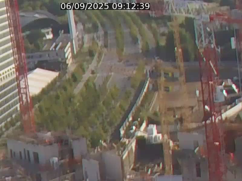 <h2>Webcam sur l'avenue John Fitzgerald Kennedy (N51) avec vue orientée vers le Findel</h2>