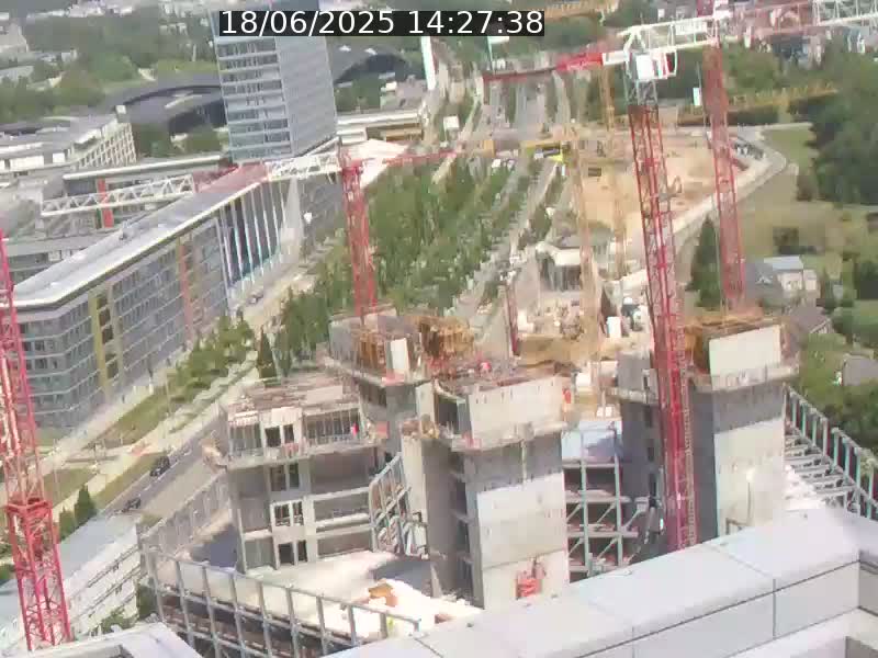 <h2>Webcam sur l'avenue John Fitzgerald Kennedy (N51) avec vue orientée vers le Findel</h2>