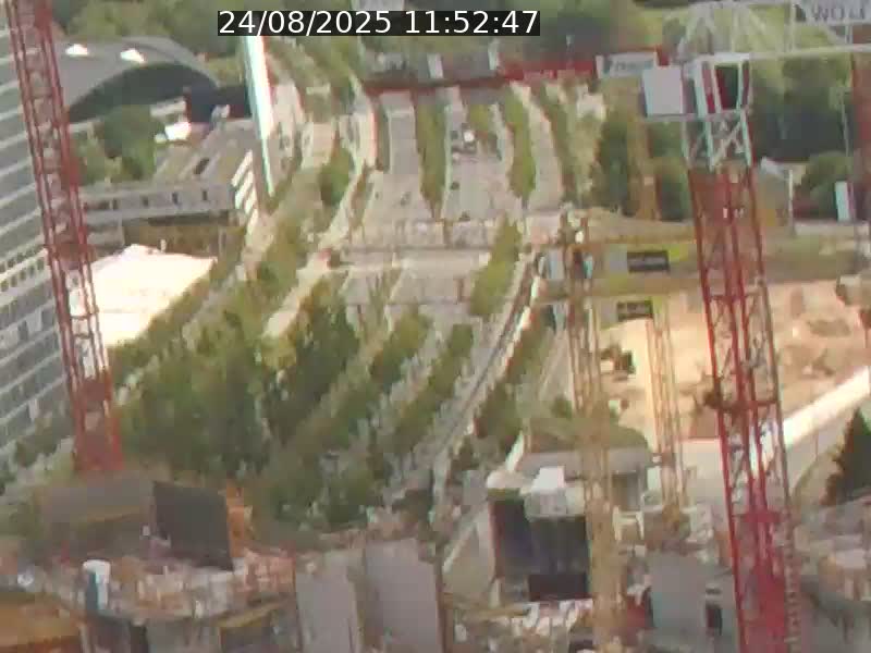 <h2>Webcam sur l'avenue John Fitzgerald Kennedy (N51) avec vue orientée vers le Findel</h2>