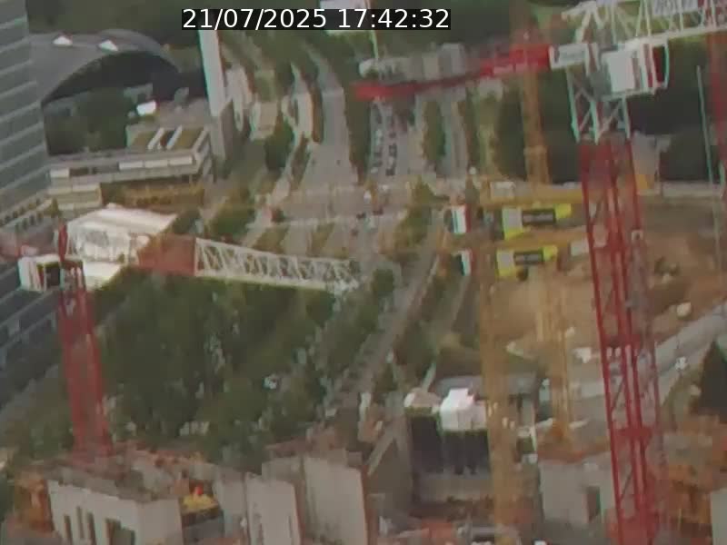<h2>Webcam sur l'avenue John Fitzgerald Kennedy (N51) avec vue orientée vers le Findel</h2>