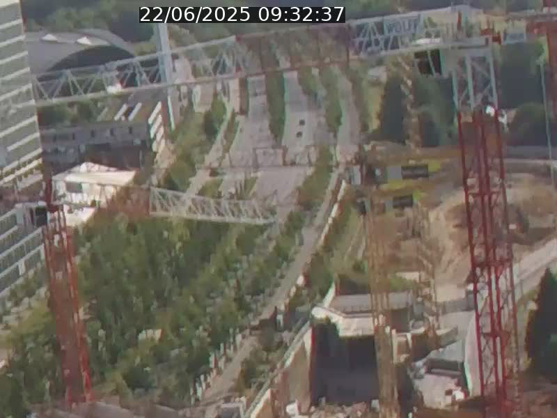 <h2>Webcam sur l'avenue John Fitzgerald Kennedy (N51) avec vue orientée vers le Findel</h2>