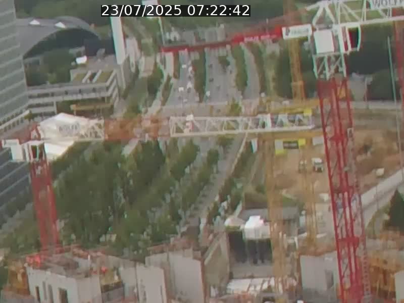 <h2>Webcam sur l'avenue John Fitzgerald Kennedy (N51) avec vue orientée vers le Findel</h2>