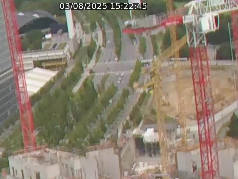 <h2>Webcam sur l'avenue John Fitzgerald Kennedy (N51) avec vue orientée vers le Findel</h2>