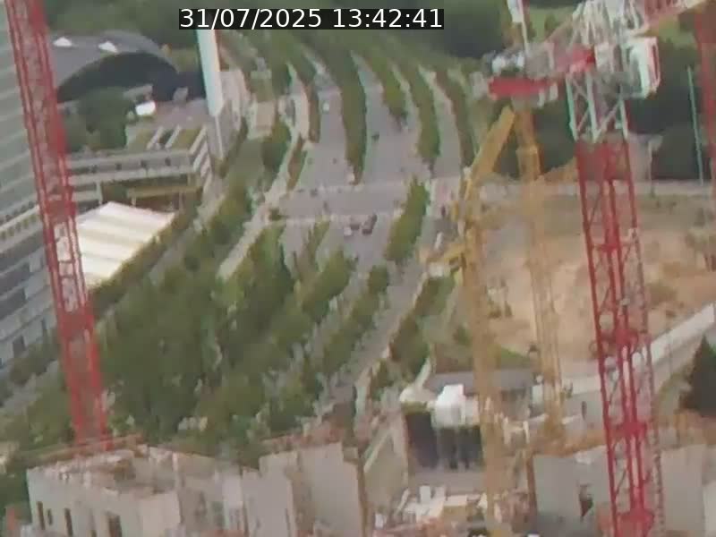 <h2>Webcam sur l'avenue John Fitzgerald Kennedy (N51) avec vue orientée vers le Findel</h2>