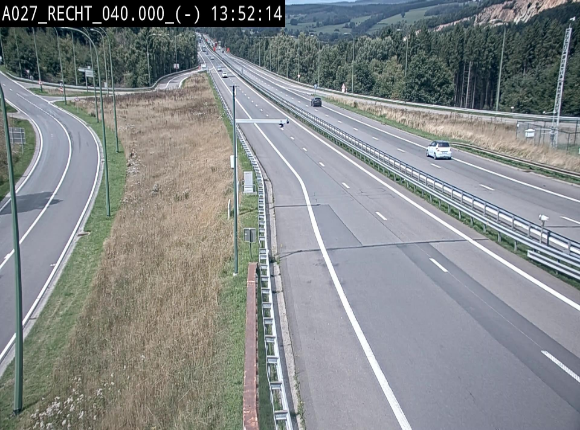 <h2>Webcam A27/E42 à hauteur de la sortie 13 Recht à proximité de Malmedy. Vue orientée vers Malmedy et Liège</h2>