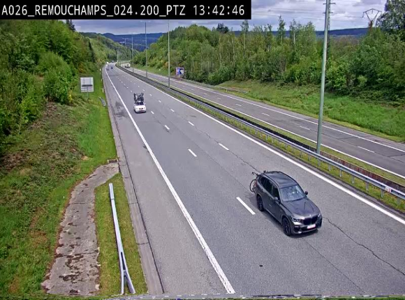 Webcam E25/A26 à Aywalle, à hauteur de Spa. Vue orientée vers Liège