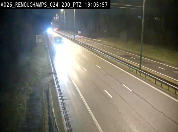 <h2>Webcam E25/A26 à Aywalle, à hauteur de Spa. Vue orientée vers Liège</h2>