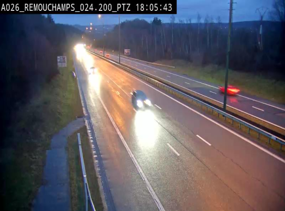 Webcam E25/A26 à Aywalle, à hauteur de Spa. Vue orientée vers Liège