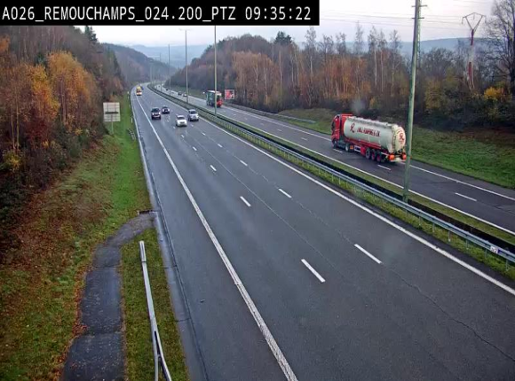 <h2>Webcam E25/A26 à Aywalle, à hauteur de Spa. Vue orientée vers Liège</h2>