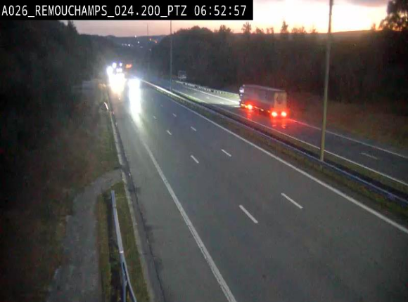 <h2>Webcam E25/A26 à Aywalle, à hauteur de Spa. Vue orientée vers Liège</h2>