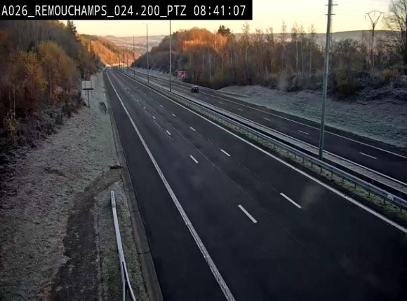 <h2>Webcam E25/A26 à Aywalle, à hauteur de Spa. Vue orientée vers Liège</h2>