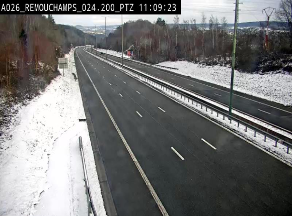 <h2>Webcam E25/A26 à Aywalle, à hauteur de Spa. Vue orientée vers Liège</h2>