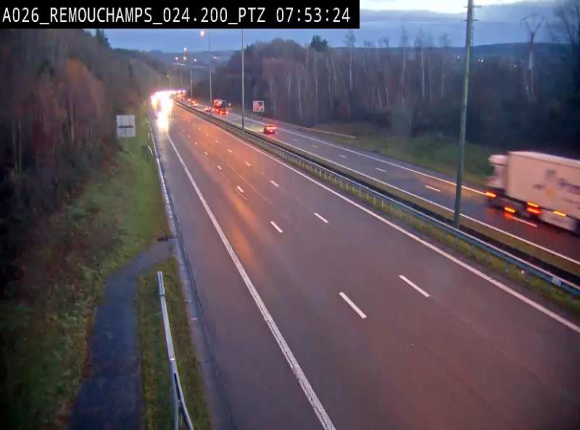 <h2>Webcam E25/A26 à Aywalle, à hauteur de Spa. Vue orientée vers Liège</h2>