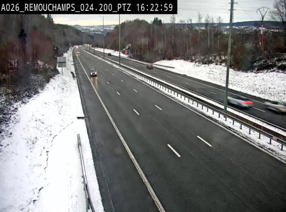 Webcam E25/A26 à Aywalle, à hauteur de Spa. Vue orientée vers Liège