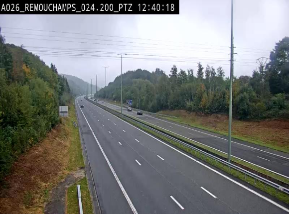 <h2>Webcam E25/A26 à Aywalle, à hauteur de Spa. Vue orientée vers Liège</h2>