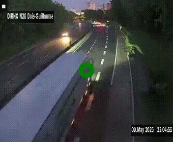 Webcam routière à hauteur de Bois-Guillaume en périphérie de Rouen. Vue orientée vers Rouen
